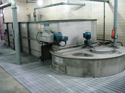 Scum Concentrator
